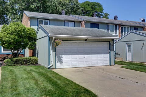 Photo of 330 Elmwood Lane, Bloomingdale, IL 60108 (MLS # 12735376)