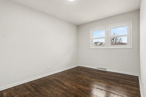 Tiny photo for 6607 163rd Place, Tinley Park, IL 60477 (MLS # 12583165)