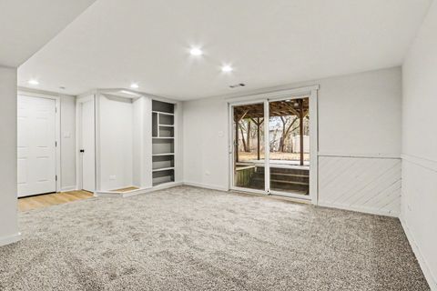 Tiny photo for 6607 163rd Place, Tinley Park, IL 60477 (MLS # 12583165)