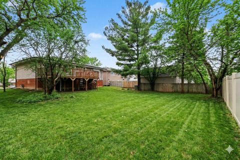 Tiny photo for 6607 163rd Place, Tinley Park, IL 60477 (MLS # 12583165)