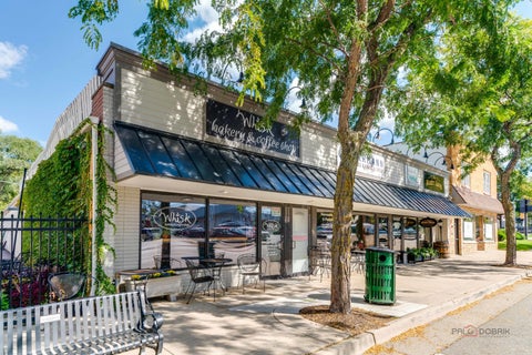 Tiny photo for 26792 W LAKEVIEW Drive S, Lake Barrington, IL 60084 (MLS # 12779190)
