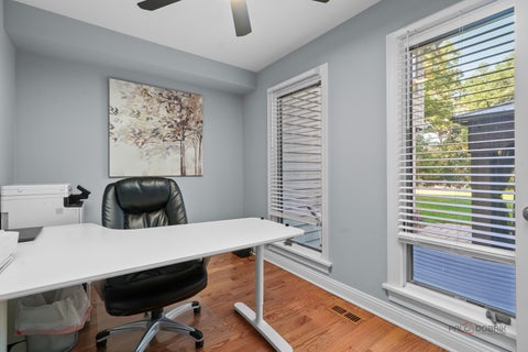 Tiny photo for 26792 W LAKEVIEW Drive S, Lake Barrington, IL 60084 (MLS # 12779190)