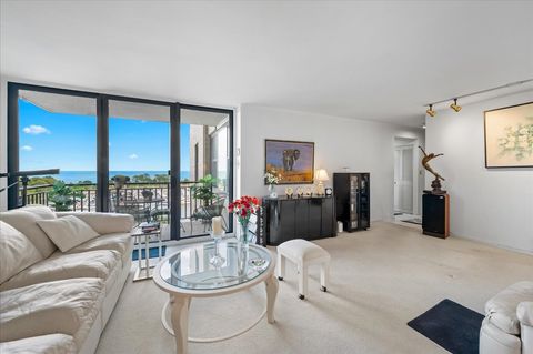 Tiny photo for 3440 N Lake Shore Drive #10B, Chicago, IL 60657 (MLS # 12472482)