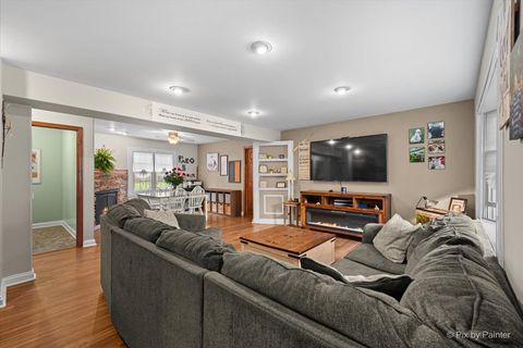 Tiny photo for 39W030 POPLAR Lane, St. Charles, IL 60175 (MLS # 12621882)