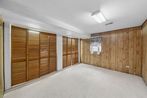 Tiny photo for 4111 Terri Lyn Lane, Northbrook, IL 60062 (MLS # 12592537)