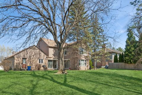 Tiny photo for 4111 Terri Lyn Lane, Northbrook, IL 60062 (MLS # 12592537)