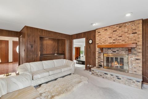 Tiny photo for 4111 Terri Lyn Lane, Northbrook, IL 60062 (MLS # 12592537)