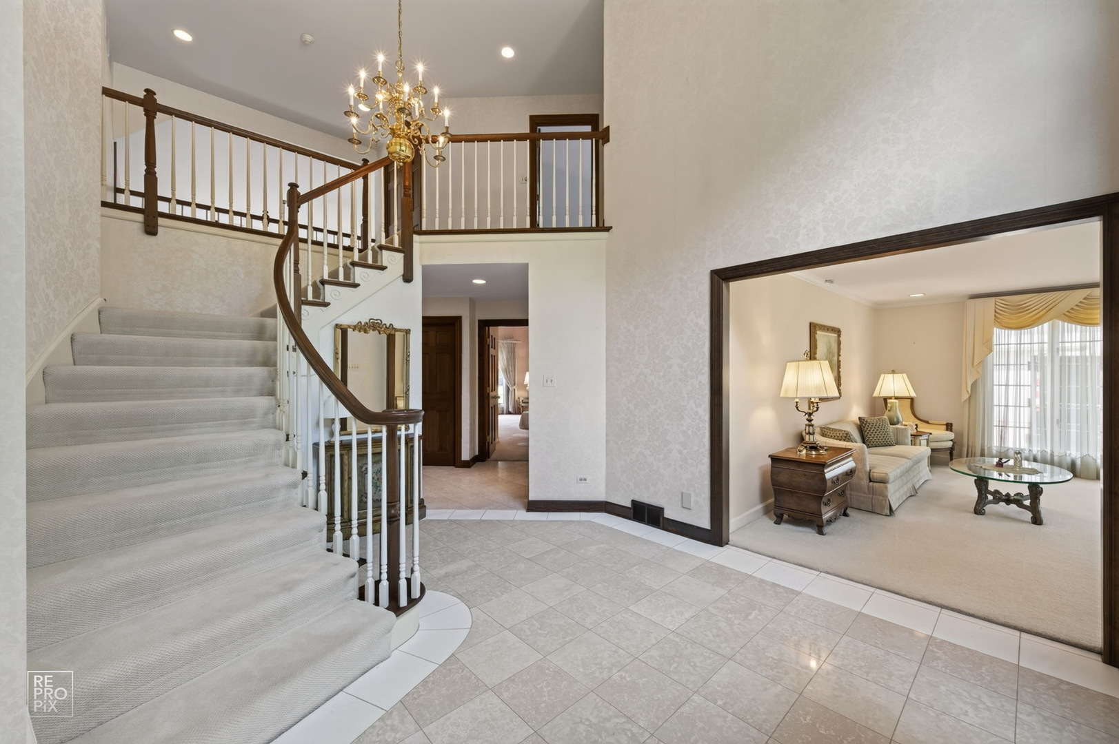 6515 Manor Drive