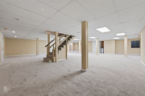 Tiny photo for 6515 Manor Drive, Burr Ridge, IL 60527 (MLS # 12712391)