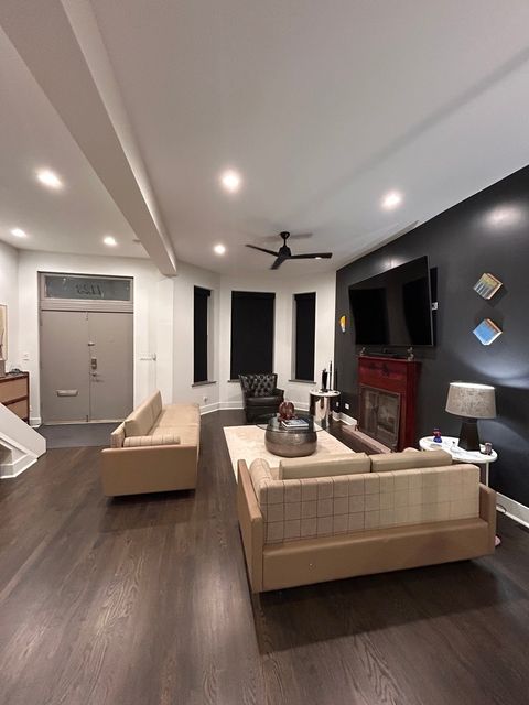 Tiny photo for 1123 W Addison Street, Chicago, IL 60613 (MLS # 12471669)