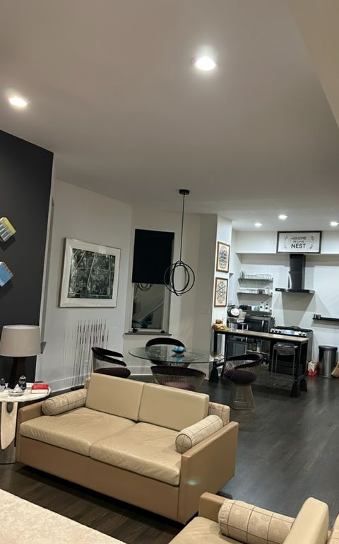 Tiny photo for 1123 W Addison Street, Chicago, IL 60613 (MLS # 12471669)