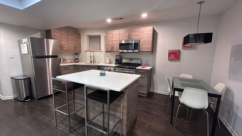 Tiny photo for 1123 W Addison Street, Chicago, IL 60613 (MLS # 12471669)