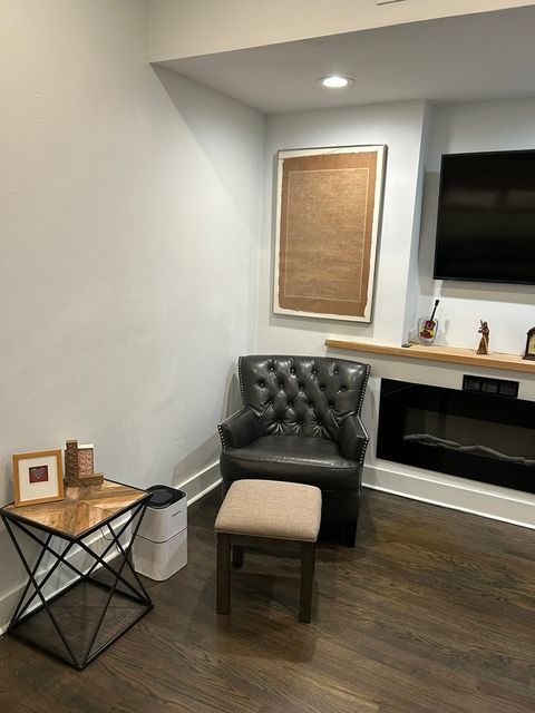 Tiny photo for 1123 W Addison Street, Chicago, IL 60613 (MLS # 12471669)
