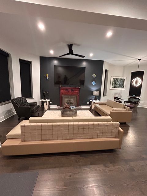 Tiny photo for 1123 W Addison Street, Chicago, IL 60613 (MLS # 12471669)