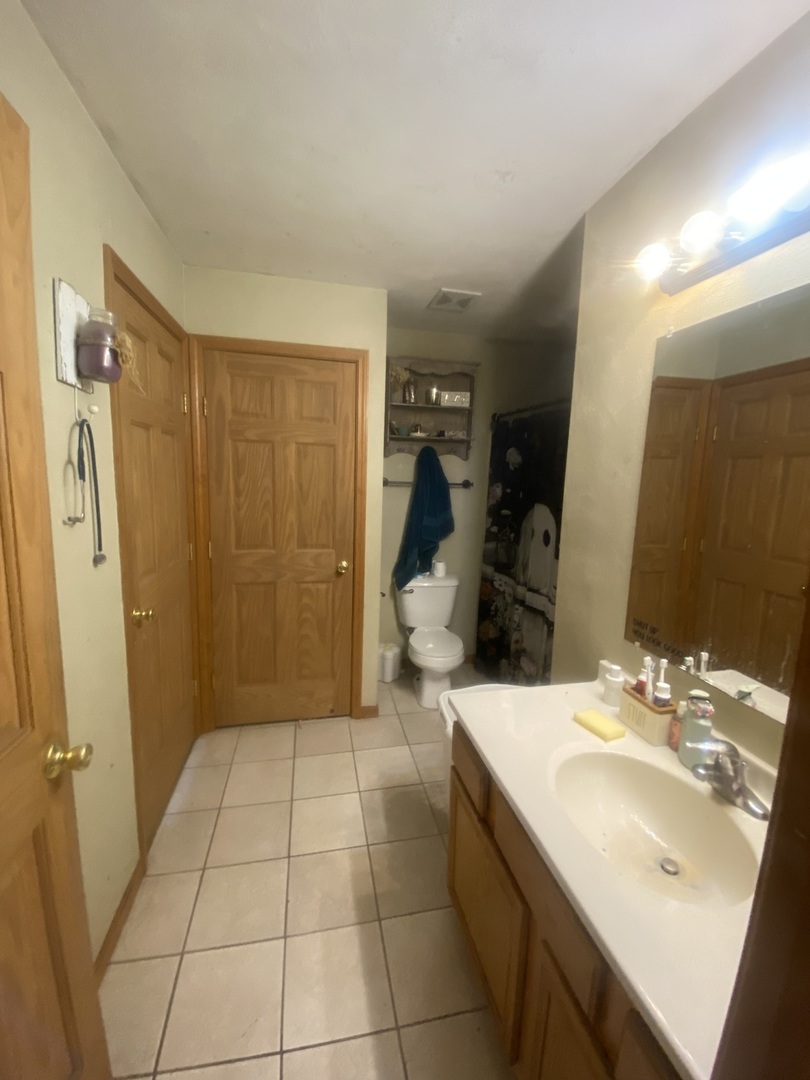 5476 Bastian Boulevard