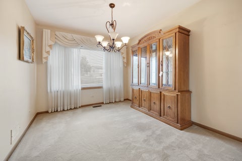 Tiny photo for 911 Wilma Lane, Elk Grove Village, IL 60007 (MLS # 12786438)