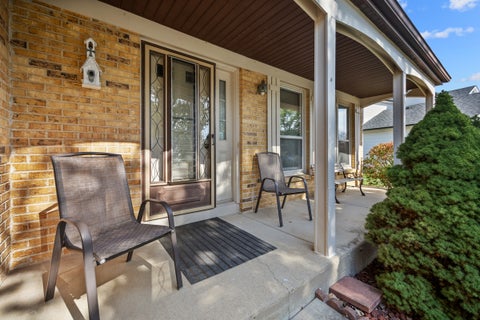 Tiny photo for 911 Wilma Lane, Elk Grove Village, IL 60007 (MLS # 12786438)