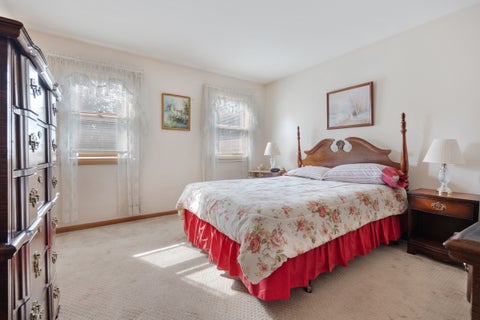 Tiny photo for 911 Wilma Lane, Elk Grove Village, IL 60007 (MLS # 12786438)