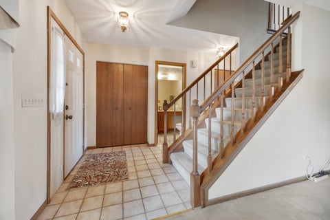 Tiny photo for 911 Wilma Lane, Elk Grove Village, IL 60007 (MLS # 12786438)