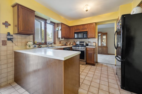 Tiny photo for 911 Wilma Lane, Elk Grove Village, IL 60007 (MLS # 12786438)