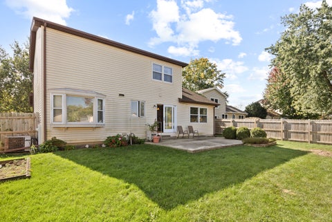 Tiny photo for 911 Wilma Lane, Elk Grove Village, IL 60007 (MLS # 12786438)