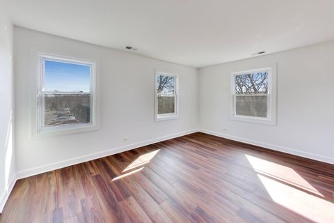 Tiny photo for 1760 Bristol Walk #F, Hoffman Estates, IL 60169 (MLS # 12580407)