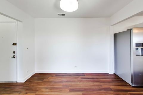 Tiny photo for 1760 Bristol Walk #F, Hoffman Estates, IL 60169 (MLS # 12580407)