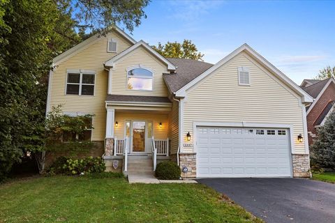 Photo of 1337 N Portage Avenue, Palatine, IL 60067 (MLS # 12469213)