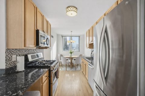 Tiny photo for 600 N Dearborn Street #1812, Chicago, IL 60654 (MLS # 12571957)