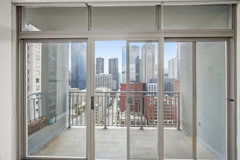 Tiny photo for 600 N Dearborn Street #1812, Chicago, IL 60654 (MLS # 12571957)