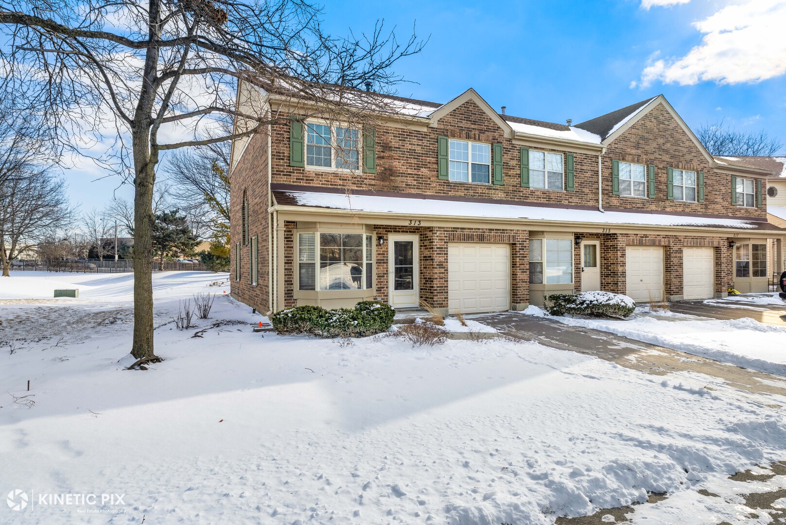 313 CROMWELL Court 313