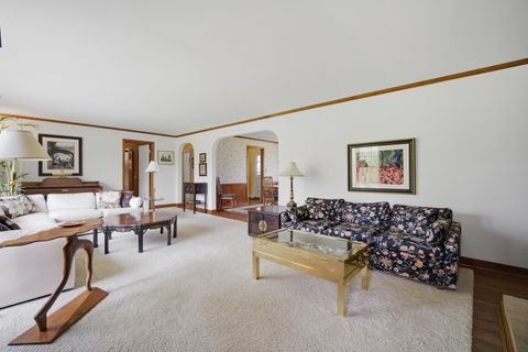 Tiny photo for 880 Hiawatha Lane, Riverwoods, IL 60015 (MLS # 12643134)
