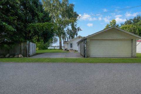 Tiny photo for 28422 W Park Avenue, Wauconda, IL 60084 (MLS # 12691851)