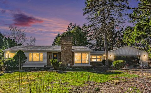 Tiny photo for 2018 N West Street, Wheaton, IL 60187 (MLS # 12599825)