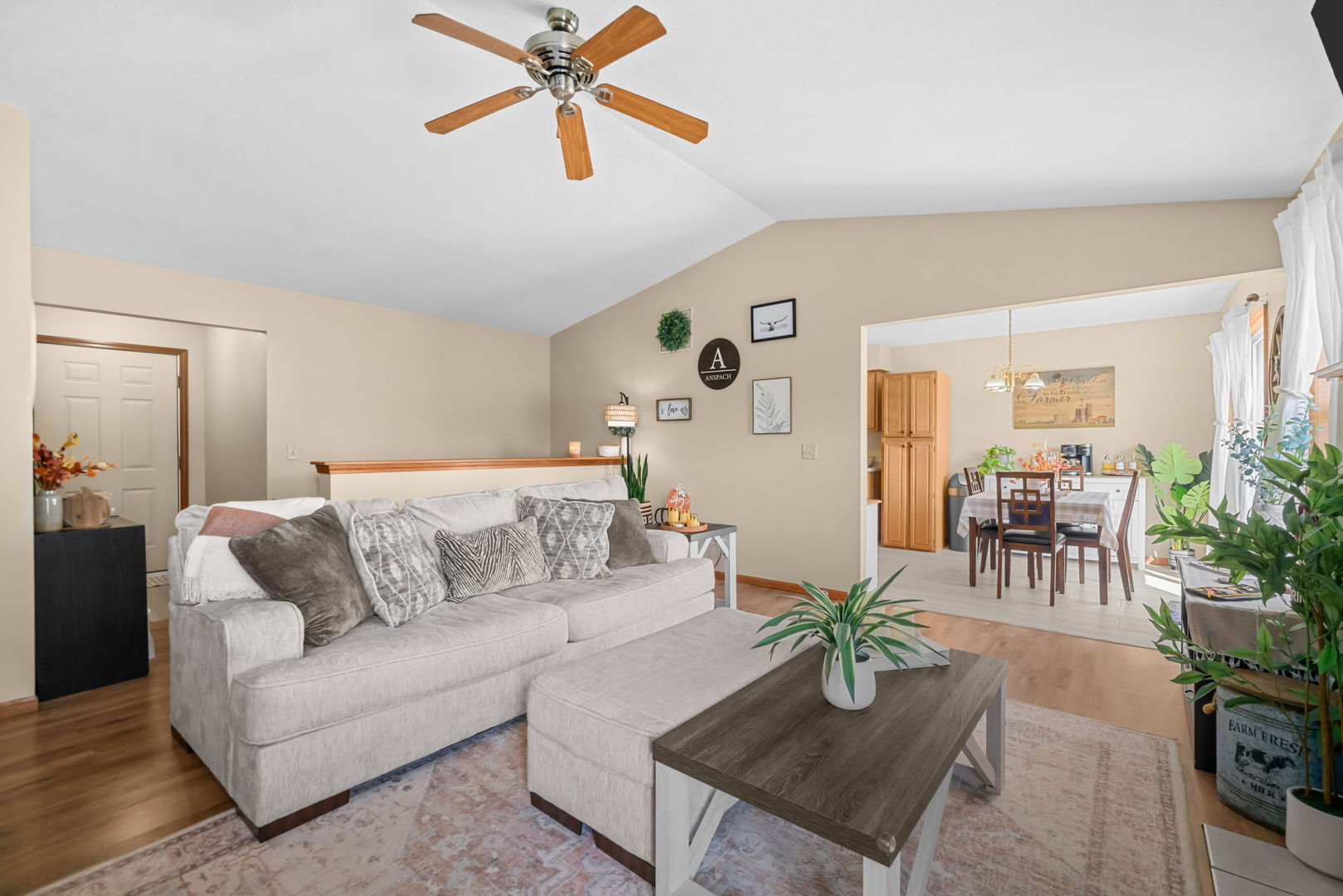 627 Cranbrook