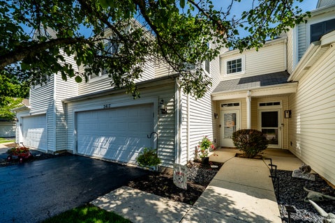 Tiny photo for 2417 Brush Hill Circle, Joliet, IL 60432 (MLS # 12713596)