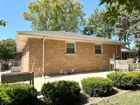 Tiny photo for 456 S Wall Street, Kankakee, IL 60901 (MLS # 12456248)