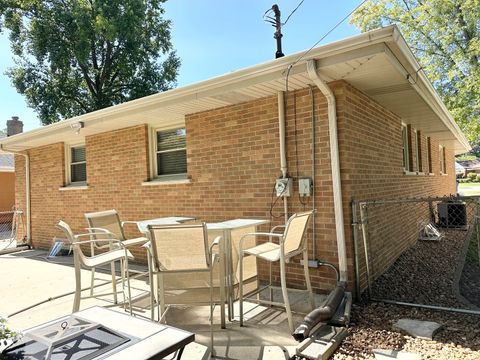 Tiny photo for 456 S Wall Street, Kankakee, IL 60901 (MLS # 12456248)