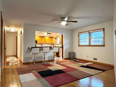 Tiny photo for 456 S Wall Street, Kankakee, IL 60901 (MLS # 12456248)