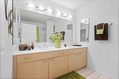 Tiny photo for 705 11th Street #316, Wilmette, IL 60091 (MLS # 12662880)