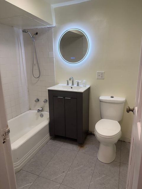 Tiny photo for 2018 W 111th Street #2018, Chicago, IL 60643 (MLS # 12555345)