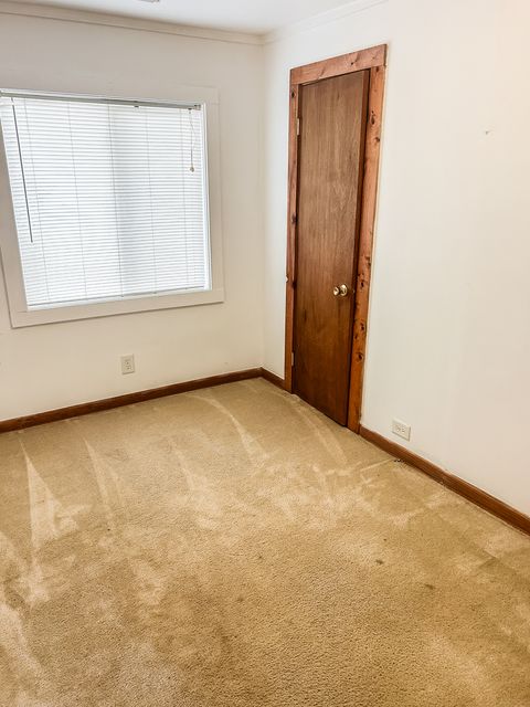 Tiny photo for 27692 N OAK Street, Island Lake, IL 60042 (MLS # 12550916)