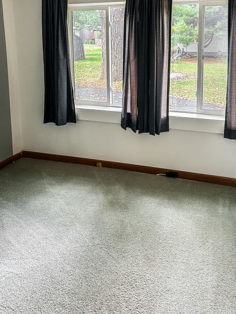 Tiny photo for 27692 N OAK Street, Island Lake, IL 60042 (MLS # 12550916)