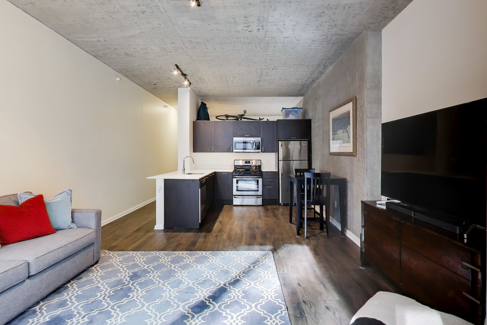 1345 S Wabash Avenue 707