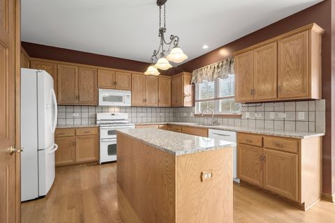 Tiny photo for 7113 Dunham Road, Downers Grove, IL 60516 (MLS # 12597785)