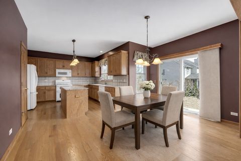 Tiny photo for 7113 Dunham Road, Downers Grove, IL 60516 (MLS # 12597785)