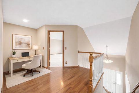 Tiny photo for 7113 Dunham Road, Downers Grove, IL 60516 (MLS # 12597785)