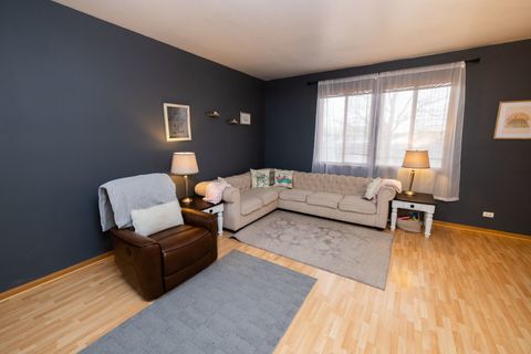 Tiny photo for 2375 Cove Court, Elgin, IL 60123 (MLS # 12591952)