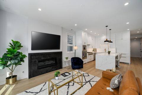 Tiny photo for 867 N Marshfield Avenue #2, Chicago, IL 60622 (MLS # 12532175)