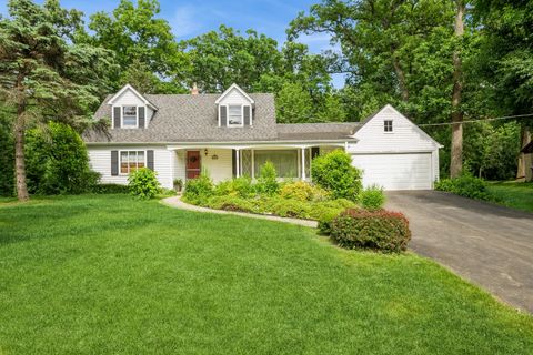 Photo of 4N051 Wood Dale Road, Addison, IL 60101 (MLS # 12475517)